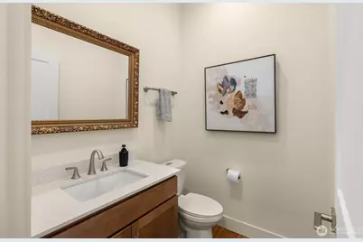 10143 Battle Point Drive NE, Bainbridge Island, WA 98110 - Photo 17