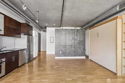 2720 3rd Avenue #707, Seattle, WA 98121 - Photo 7