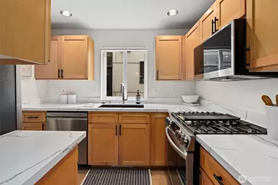 1548 NW 58th Street NW #B, Seattle, WA 98107 - Photo 7