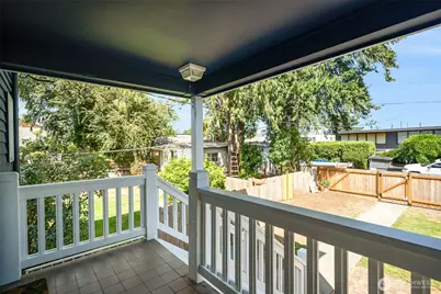 2006 42nd Avenue E, Seattle, WA 98112 - Photo 25