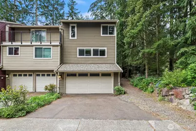 722 N 161st Place #12, Shoreline, WA 98133 - Photo 1