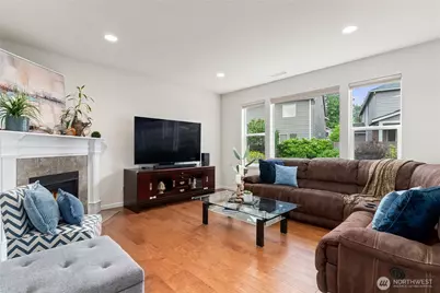 13786 173rd Place SE, Renton, WA 98059 - Photo 3