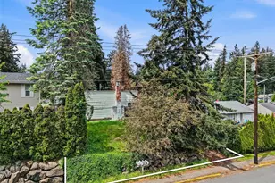 22018 76th Ave W, Edmonds, WA 98026 - Photo 3