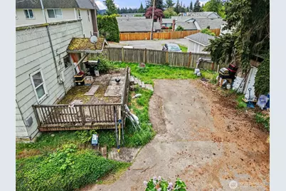 22018 76th Avenue W, Edmonds, WA 98026 - Photo 17