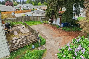 22018 76th Ave W, Edmonds, WA 98026 - Photo 17