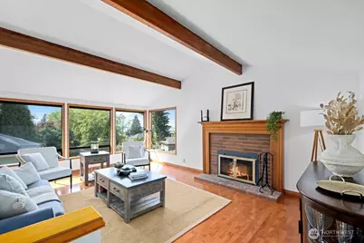 902 7th Avenue S, Edmonds, WA 98020 - Photo 5