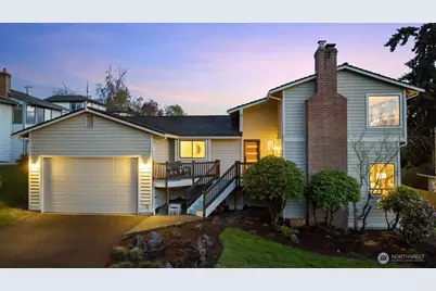 902 7th Avenue S, Edmonds, WA 98020 - Photo 1