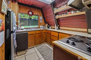 8011 175th Ave SW, Longbranch, WA 98351 - Photo 11