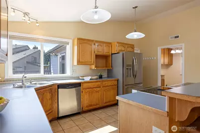 261 E Rainier Court, Allyn, WA 98524 - Photo 13