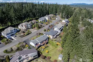 261 E Rainier Ct, Allyn, WA 98524 - Photo 37