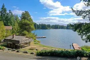 261 E Rainier Ct, Allyn, WA 98524 - Photo 39