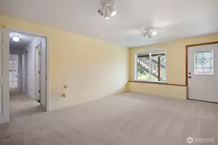 261 E Rainier Ct, Allyn, WA 98524 - Photo 29