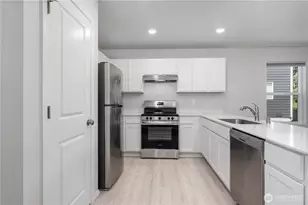 4345 SE Woodford Ct, Port Orchard, WA 98366 - Photo 7