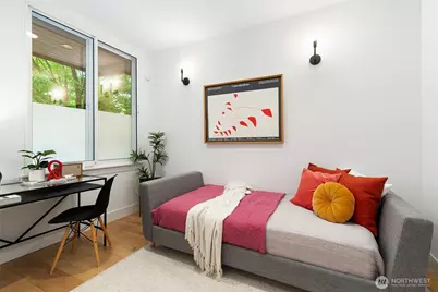 7020 Greenwood Avenue N, Seattle, WA 98103 - Photo 19