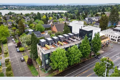 7020 Greenwood Avenue N, Seattle, WA 98103 - Photo 25