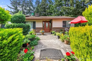 3903 Harrison Ave, Centralia, WA 98531 - Photo 5