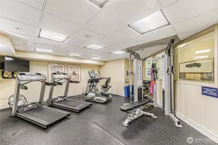 1525 NW 57th St, Seattle, WA 98107 - Photo 17
