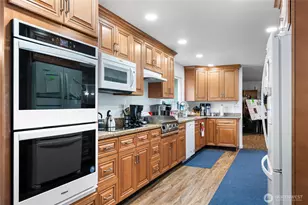 23825 15th Ave SE, Bothell, WA 98021 - Photo 35