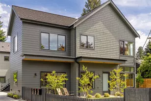 8128 12th Ave SW, Seattle, WA 98106 - Photo 3