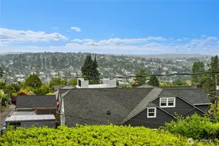 110 Smith St, Seattle, WA 98109 - Photo 29