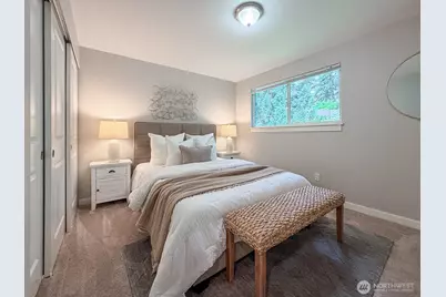 15003 108th Place NE, Bothell, WA 98011 - Photo 13
