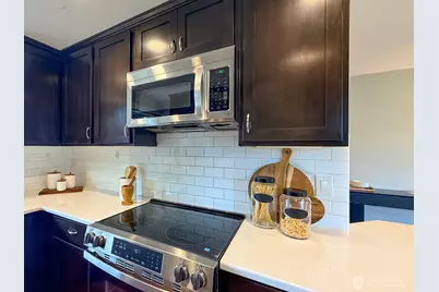 15003 108th Place NE, Bothell, WA 98011 - Photo 9