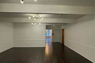 447 SW 152nd St, Burien, WA 98166 - Photo 9