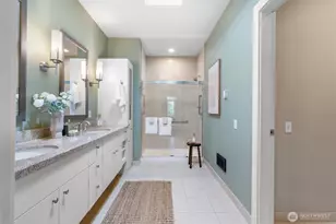 71 Pine St, Edmonds, WA 98020 - Photo 19