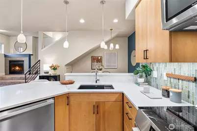 71 Pine Street #201, Edmonds, WA 98020 - Photo 7