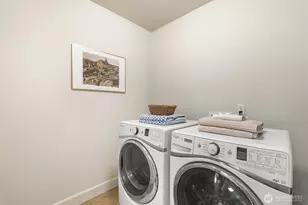 71 Pine St, Edmonds, WA 98020 - Photo 23