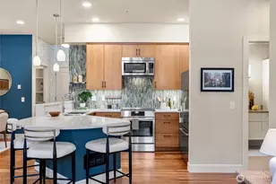 71 Pine St, Edmonds, WA 98020 - Photo 11