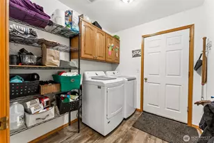 17903 Overlake Ct SE, Yelm, WA 98597 - Photo 21