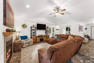 17903 Overlake Ct SE, Yelm, WA 98597 - Photo 7