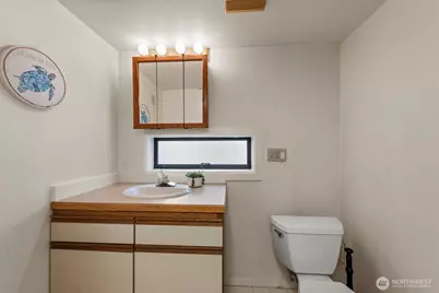 510 N 138th Street, Seattle, WA 98133 - Photo 13