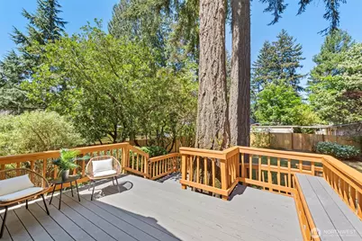 510 N 138th Street, Seattle, WA 98133 - Photo 19