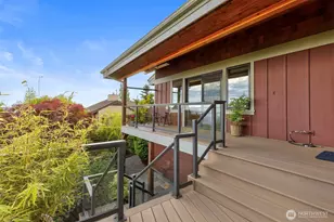1323 Jackson St, Port Townsend, WA 98368 - Photo 31