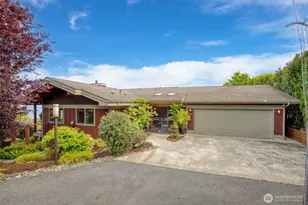 1323 Jackson St, Port Townsend, WA 98368 - Photo 3