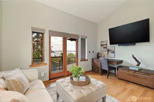 1323 Jackson St, Port Townsend, WA 98368 - Photo 25