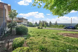 8626 S 134th St, Seattle, WA 98178 - Photo 3