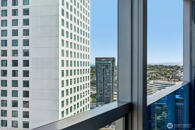 737 Olive Way #3701, Seattle, WA 98101 - Photo 21