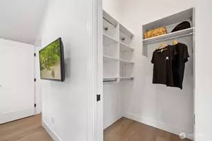 311 NW 89th St, Seattle, WA 98117 - Photo 17
