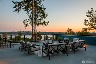 10719 Lake View Dr, Lake Stevens, WA 98258 - Photo 3