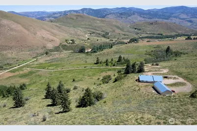 427 Rendezvous Road, Winthrop, WA 98862 - Photo 5