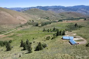 427 Rendezvous Rd, Winthrop, WA 98862 - Photo 5