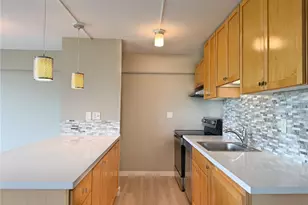 235 Broadway, Tacoma, WA 98402 - Photo 5