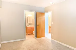 235 Broadway, Tacoma, WA 98402 - Photo 11