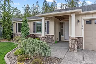 136 Zephyr Dr, SilverLake, WA 98645 - Photo 3