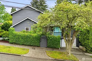 4515 SW Genesee St, Seattle, WA 98116 - Photo 1