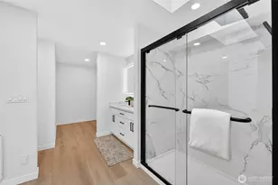 4515 SW Genesee St, Seattle, WA 98116 - Photo 17