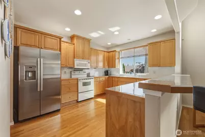9105 Vancouver Drive NE, Lacey, WA 98516 - Photo 17